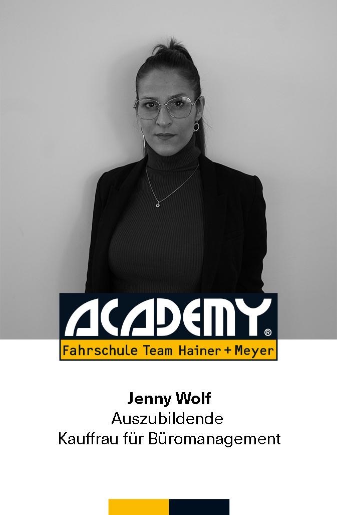 ACADEMY Fahrschule - de.academy.fahrschulen.model.instructor.Instructor@1176e
