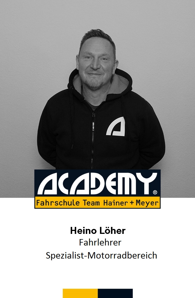 ACADEMY Fahrschule - de.academy.fahrschulen.model.instructor.Instructor@a38b